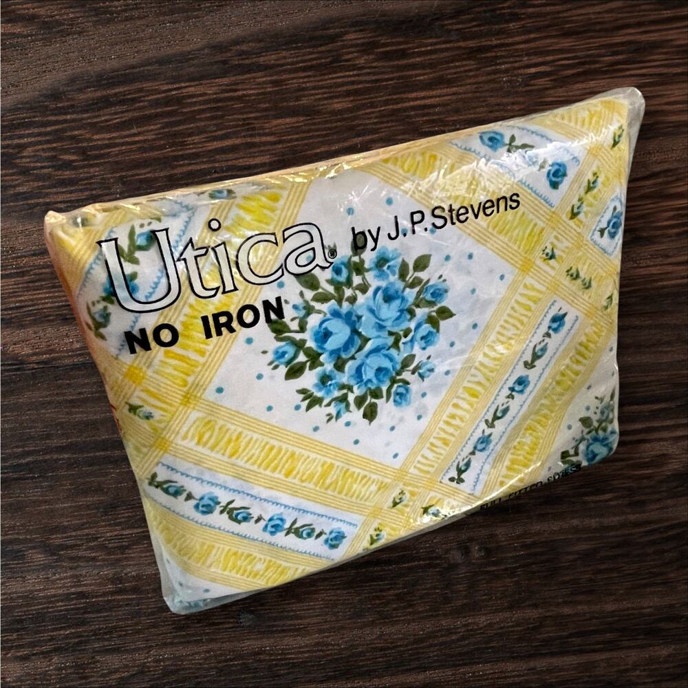 Vintage NWT Utica No Iron Full Fitted Sheet ROSE PLISSÉ PLAID in Blue And Yellow